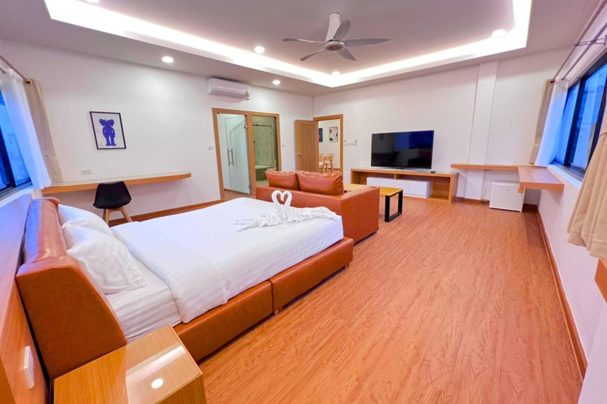 The Lodge Патая Екстериор снимка
